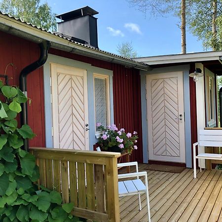Himalayan Cabin Inkoo Exterior photo